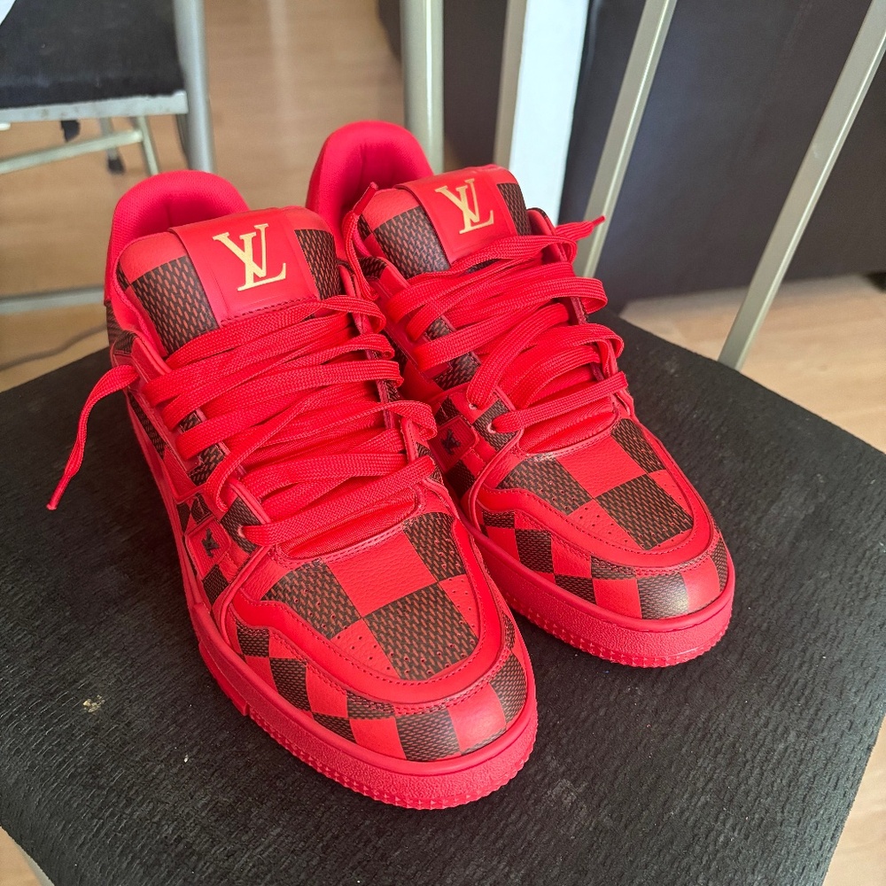 Louis Vuitton Trainer Red Size 10